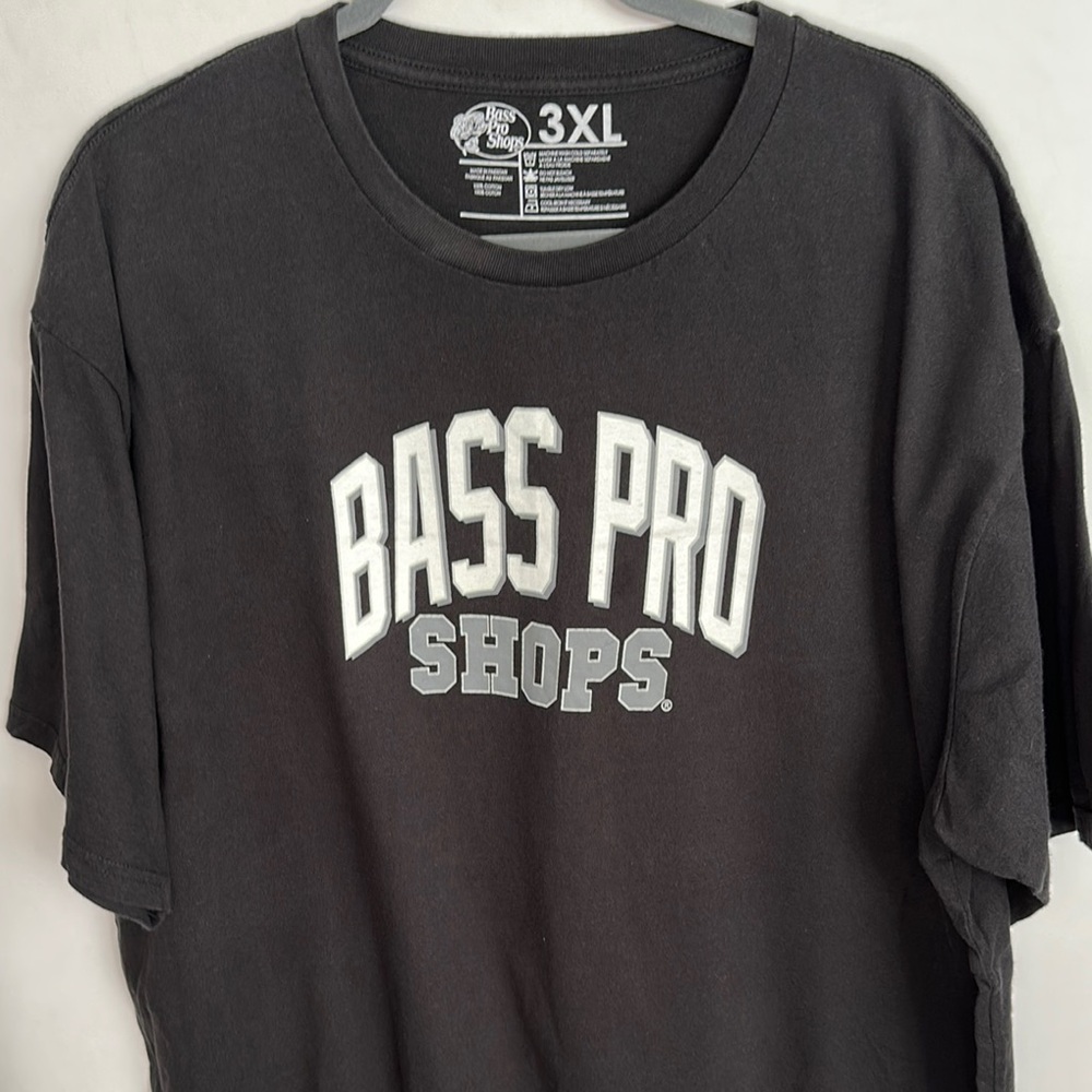 Bass Pro Shops Black T-Shirt 3XL
